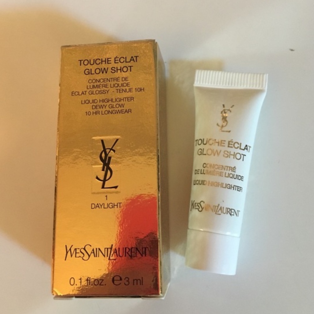 *Bundle ONLY* YSL Touché Eclat Glow Shot